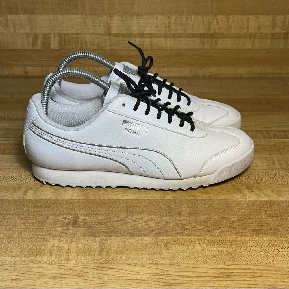 PUMA ROMA WHITE/SILVER SNEAKERS SHOES WOMENS SIZE 9 ART 369661 02